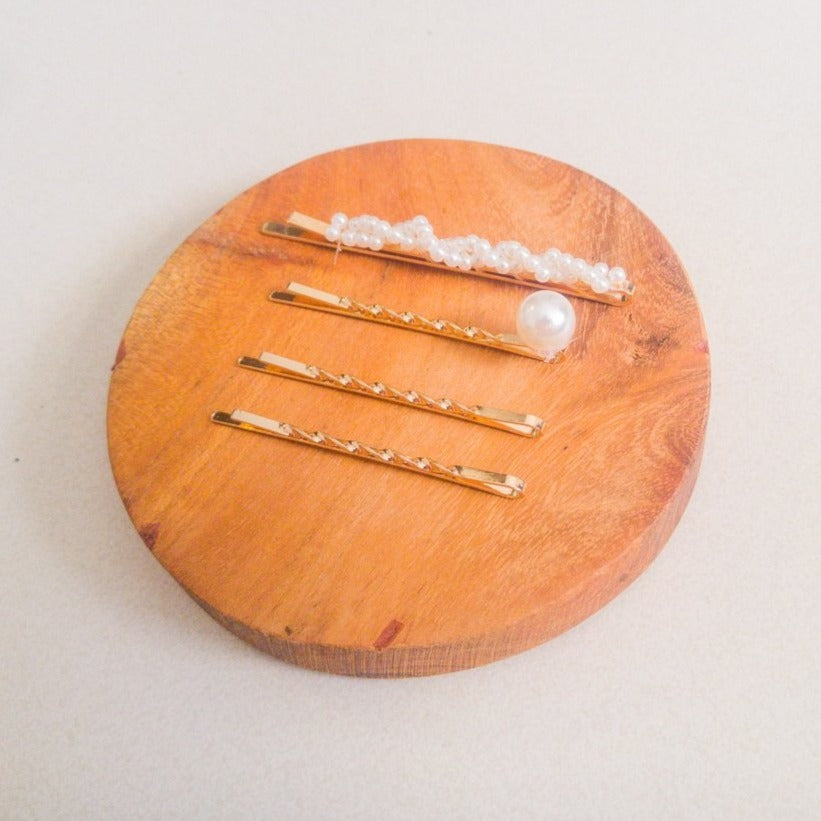 Curatelier Naomi Pearl Hair Barrette Gold Bobby Pins Set of 4
