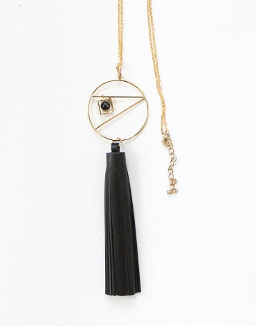 Curatelier Serendipity Black Leather Tassel Marble Howlite Pendant Long Gold Chain Necklace