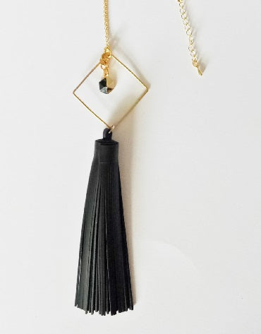 Curatelier Bonzer Black Leather Tassel Gold/Black Marble Hexagon Howlite Pendant Long Necklace