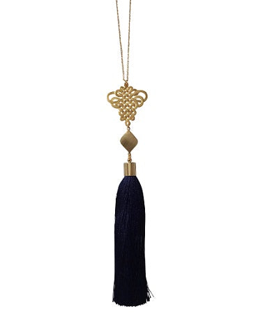 Curatelier Destiny Navy Art Silk Tassel Weaved Chinese Knot Long Gold Chain Necklace
