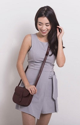 Velle Cresecendo Mini Saddle Crossbody Genuine Cow Leather Bag in Maroon (Model View)